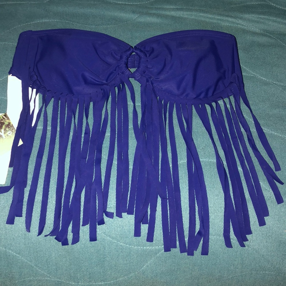 NWT - ROXY BATHING SUIT - TOP ONLY - MEDIUM